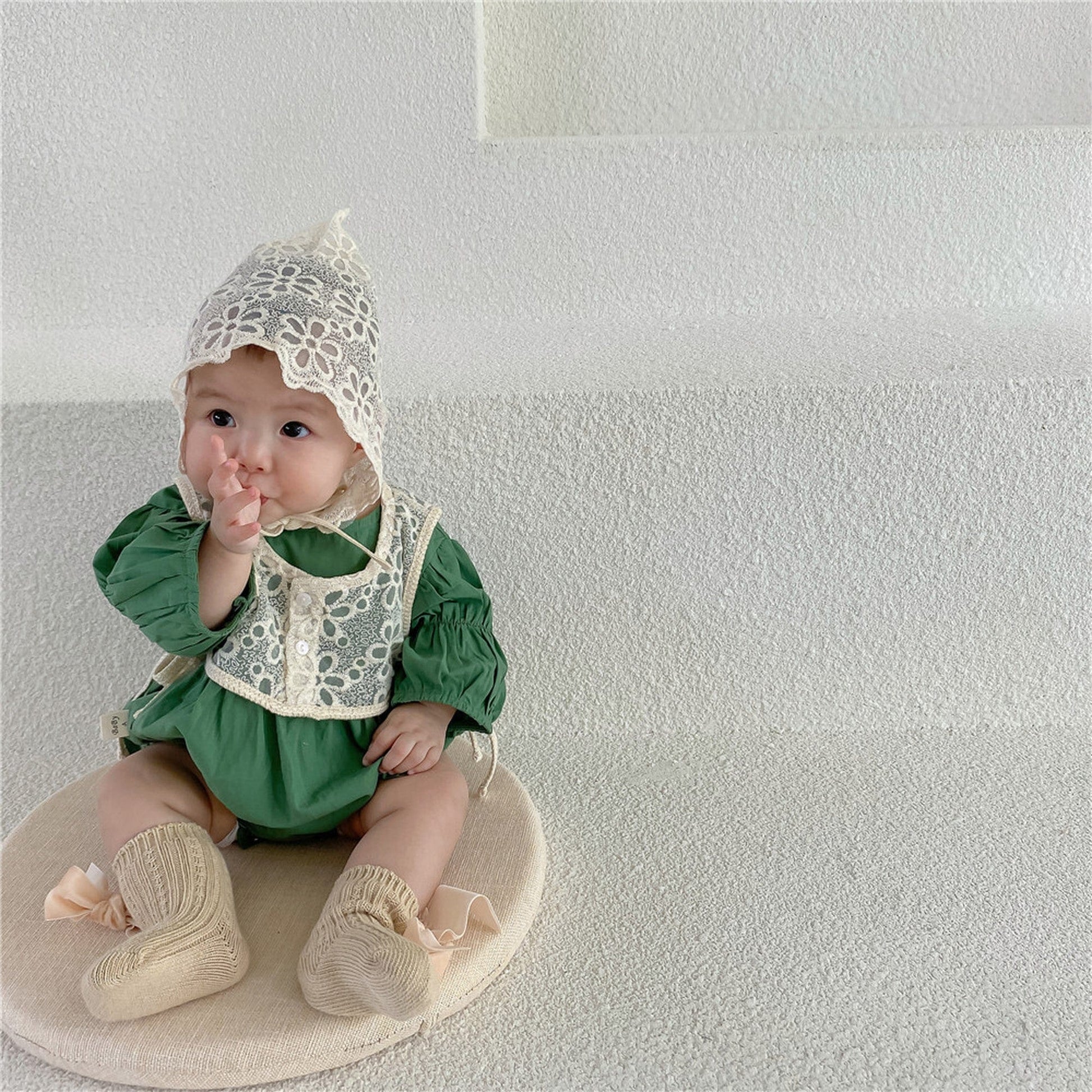 長袖ロンパース ベビー 長袖 ロンパース フラワー レース ボレロ ベスト ボンネット【mh0000691】