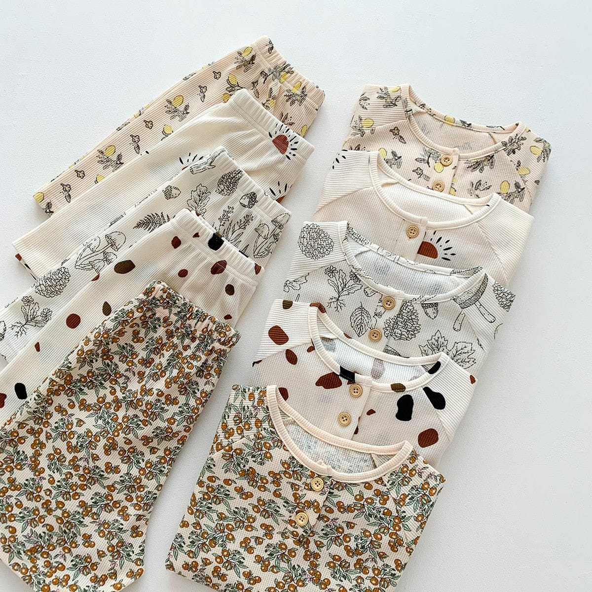 半袖パジャマ キッズ 半袖 プリント セットアップ パジャマ Tシャツ ショートパンツ フラワー レモン