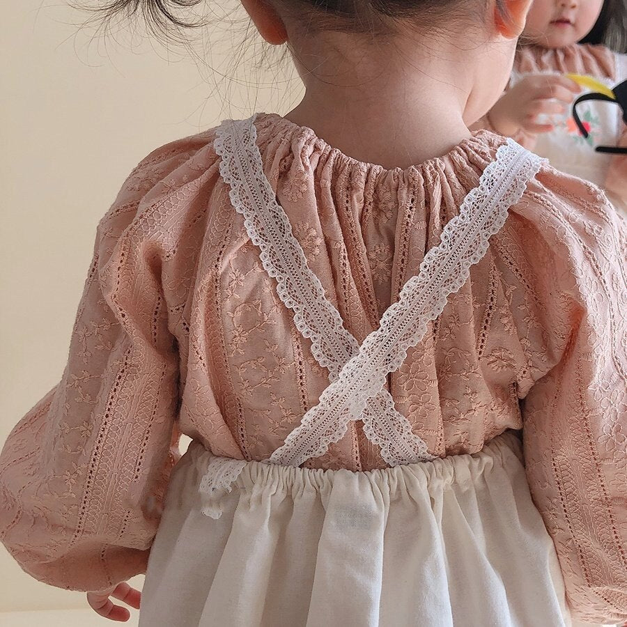 -ベビーキッズ フラワー 刺繍 エプロン ワンピース ロンパース【mh0000064】 - mamahalo shop - 長袖ロンパース -  べビー服 - 子供服 - 男の子 - 女の子