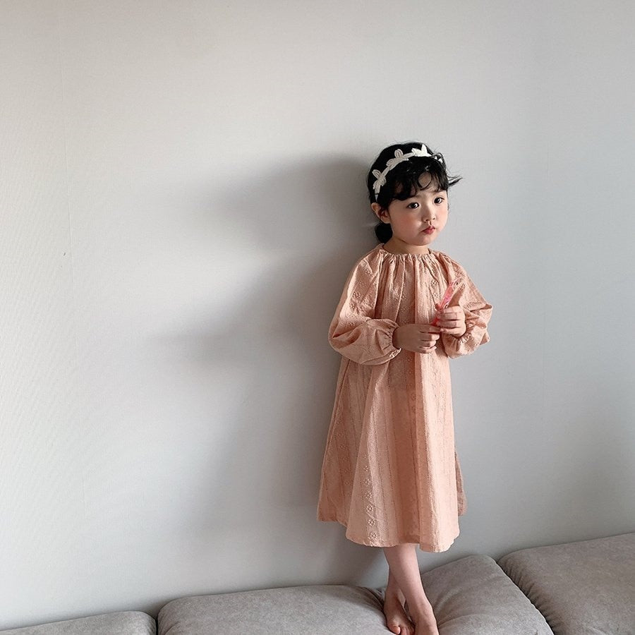 -ベビーキッズ フラワー 刺繍 エプロン ワンピース ロンパース【mh0000064】 - mamahalo shop - 長袖ロンパース -  べビー服 - 子供服 - 男の子 - 女の子