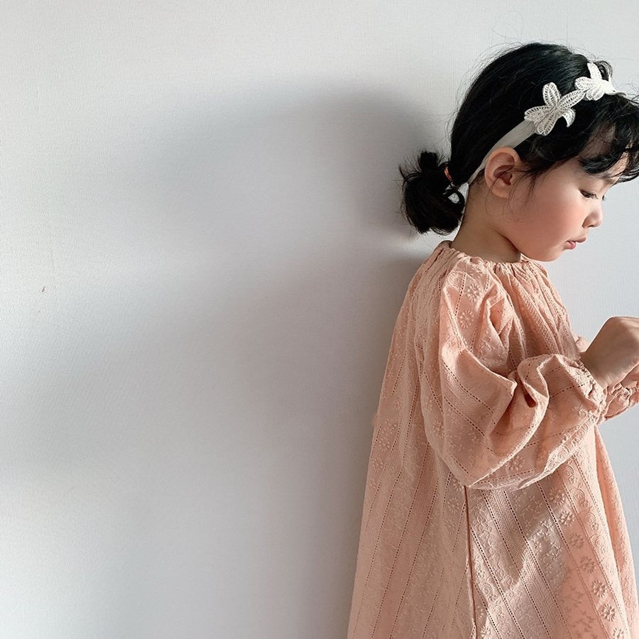 -ベビーキッズ フラワー 刺繍 エプロン ワンピース ロンパース【mh0000064】 - mamahalo shop - 長袖ロンパース -  べビー服 - 子供服 - 男の子 - 女の子