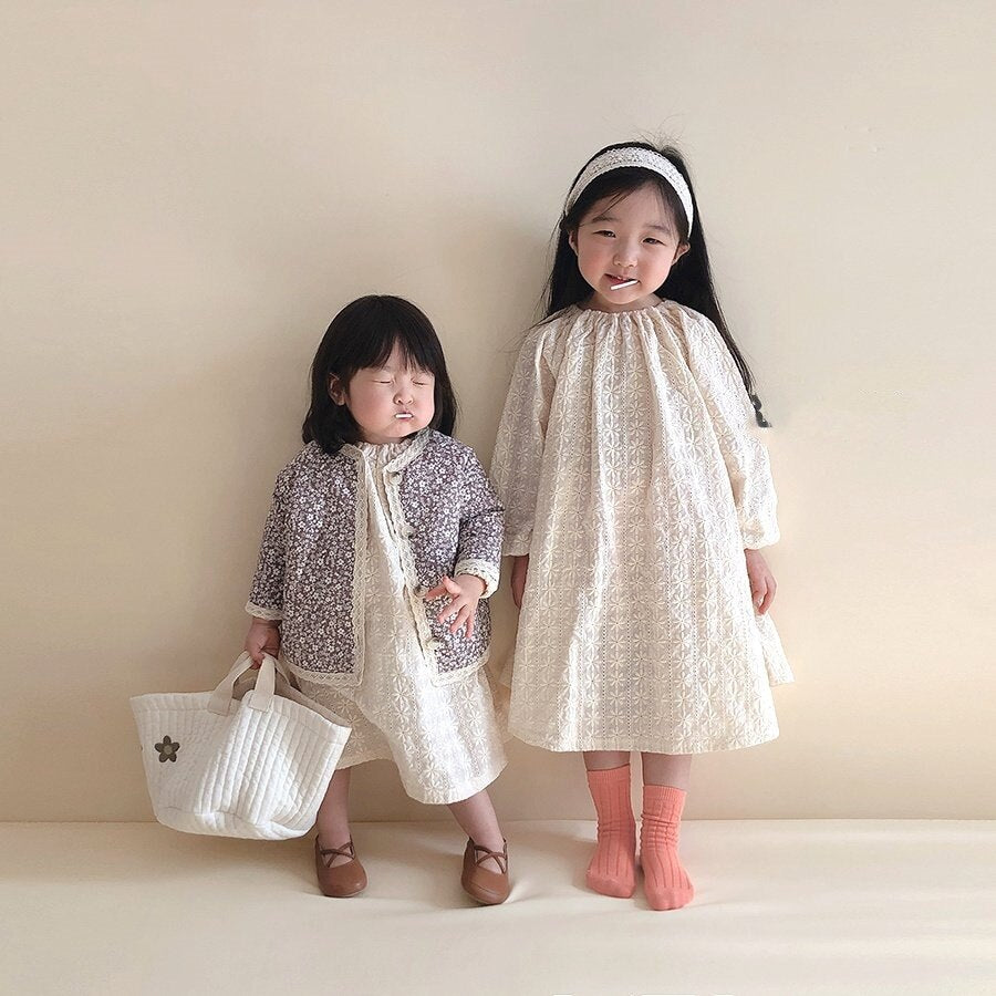 -ベビーキッズ フラワー 刺繍 エプロン ワンピース ロンパース【mh0000064】 - mamahalo shop - 長袖ロンパース -  べビー服 - 子供服 - 男の子 - 女の子