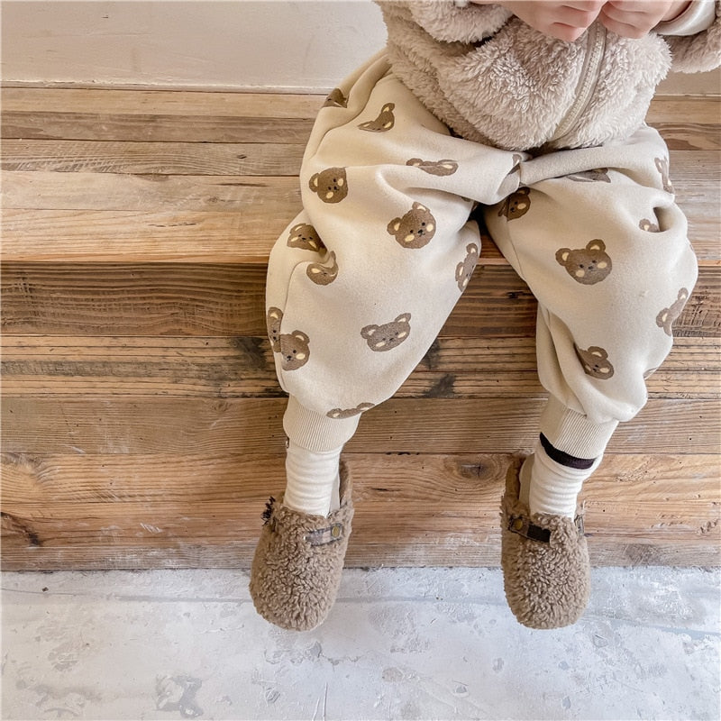 -キッズパンツ 裏起毛 スウェットロングパンツ ベアくまプリント ベージュ/ブラウン/2カラー【mh0000109】 - mamahalo shop - ロングパンツ・スウェットパンツ -  べビー服 - 子供服 - 男の子 - 女の子