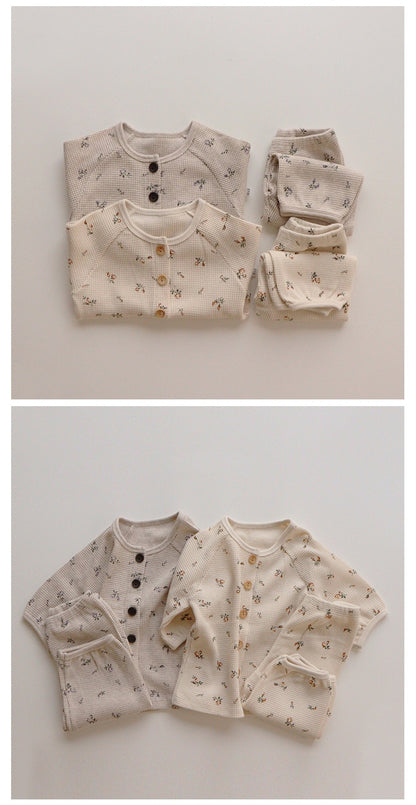 -キッズセットアップ 2点セット フラワー花柄プリント 無地 ワッフル 長袖パジャマセット【mh0000156】 - mamahalo shop - 長袖パジャマ -  べビー服 - 子供服 - 男の子 - 女の子
