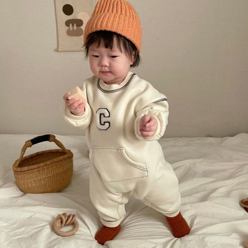 -ベビー レター ロゴ 刺繍 ロンパース ジャンプスーツ - mamahalo shop - 長袖ロンパース -  べビー服 - 子供服 - 男の子 - 女の子